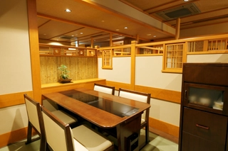 【食事会場】4名席